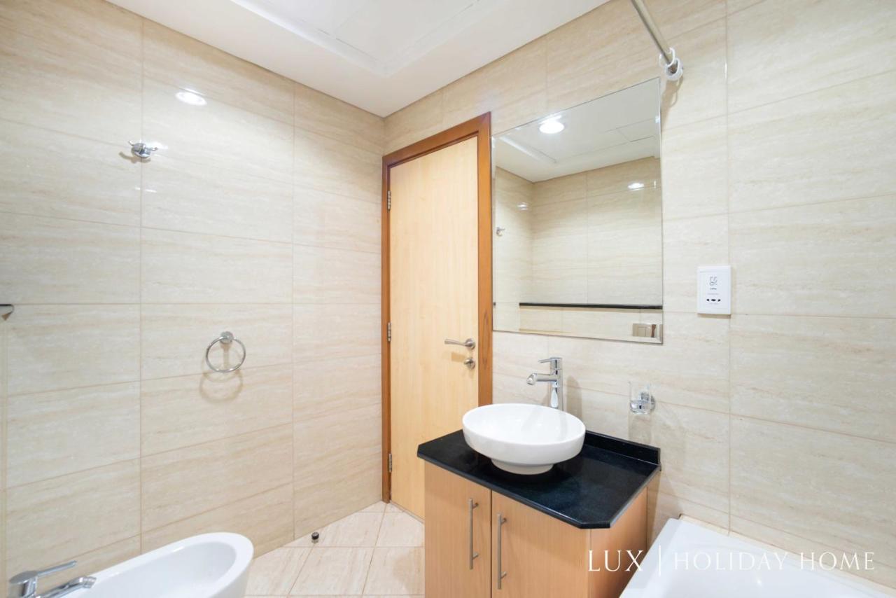 Lux The Marina Ocean View Suite 1 Dubai Exterior photo